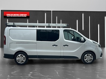 Renault Trafic feature image