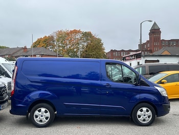 Ford - Transit Custom
