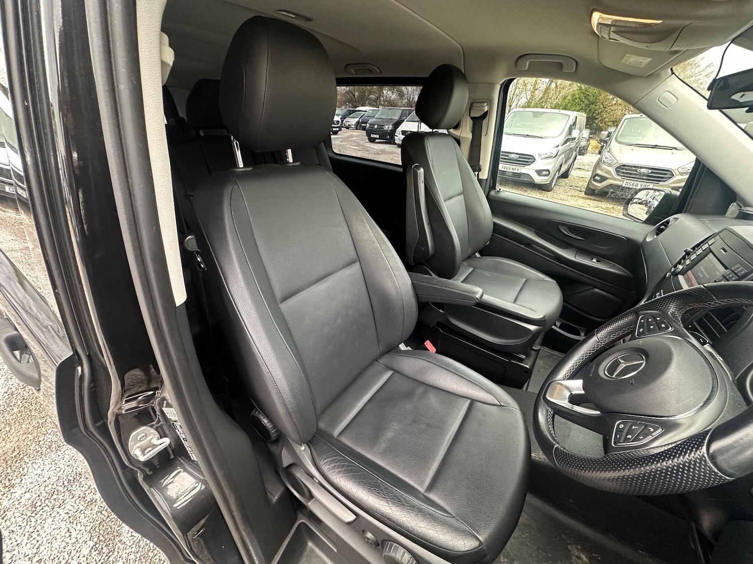 Used Mercedes-Benz Vito 2018 for sale - 76964392: Photo 10