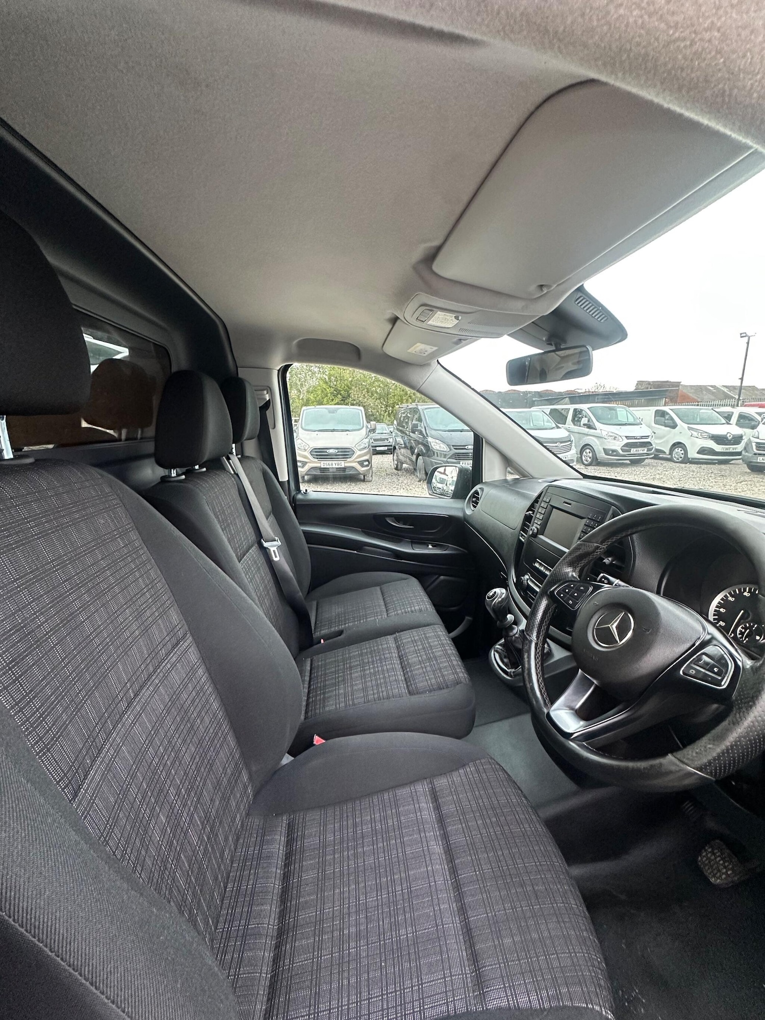 Used Mercedes-Benz Vito 2015 for sale - 76727568: Photo 10