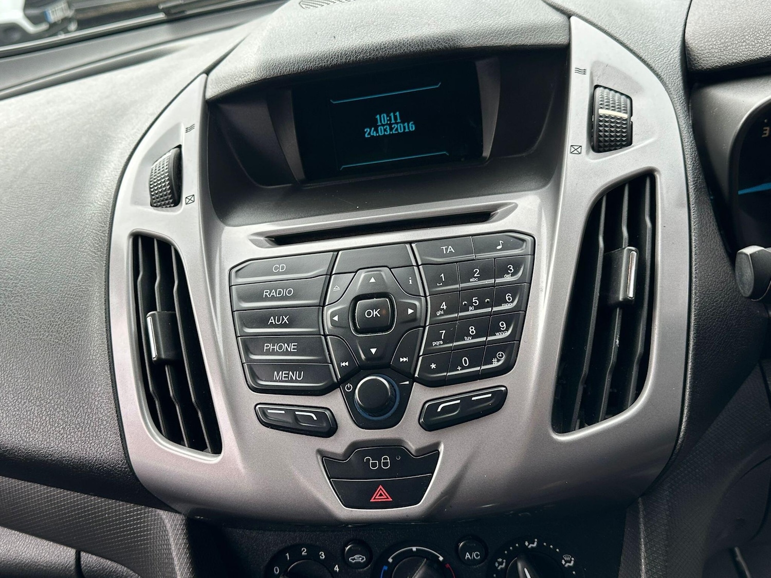 Used Ford Transit Connect 2016 for sale - 76398532: Photo 10