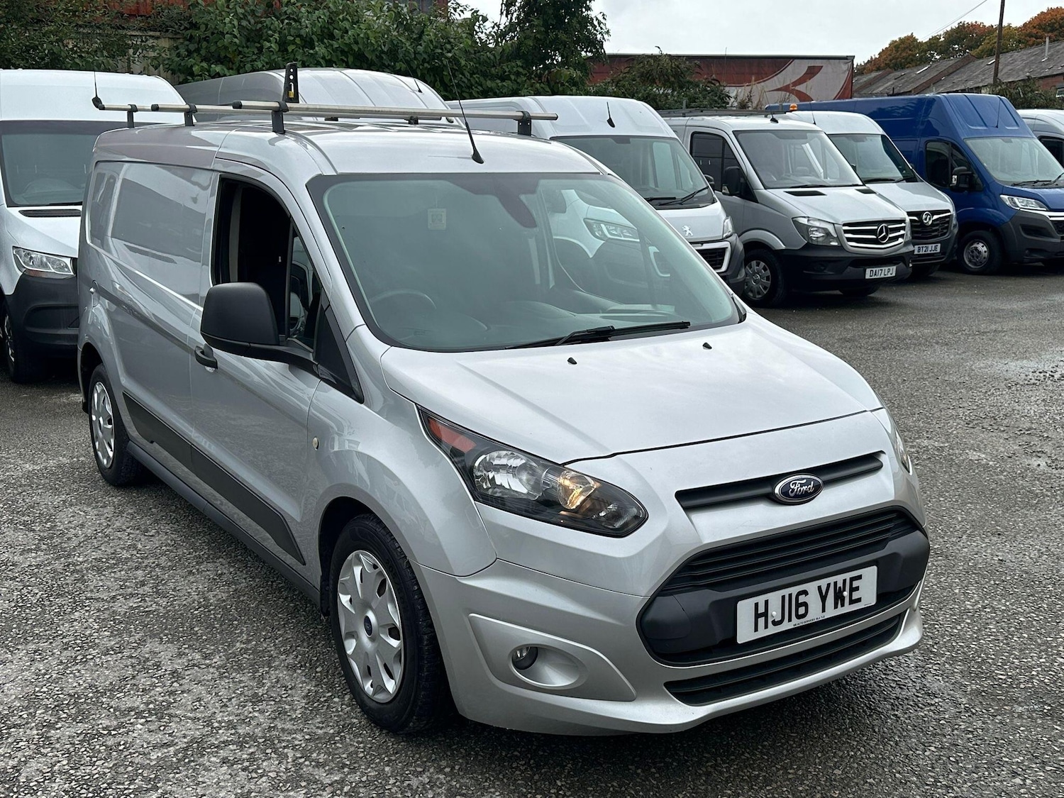 Used Ford Transit Connect 2016 for sale - 76398532: Photo 8