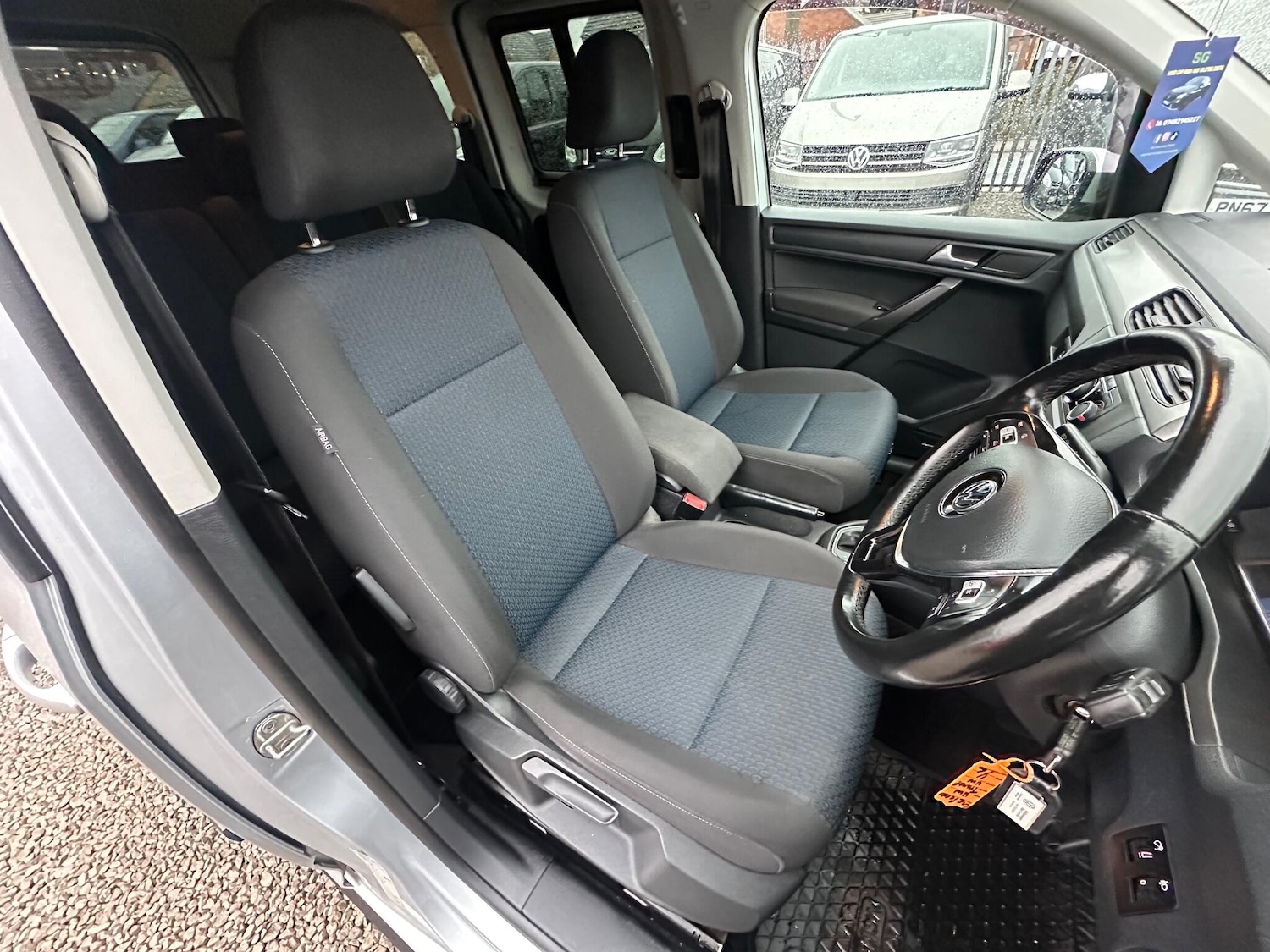 Used Volkswagen Caddy Maxi Life 2019 for sale - 76994520: Photo 11
