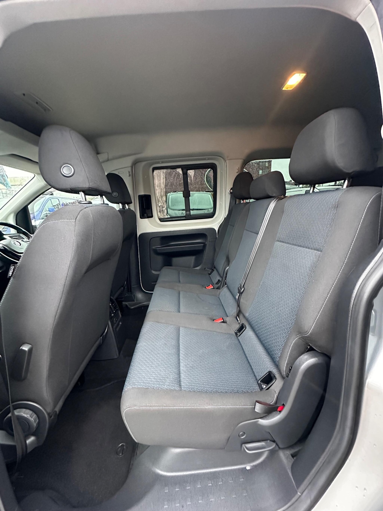 Used Volkswagen Caddy Maxi Life 2019 for sale - 76994520: Photo 19