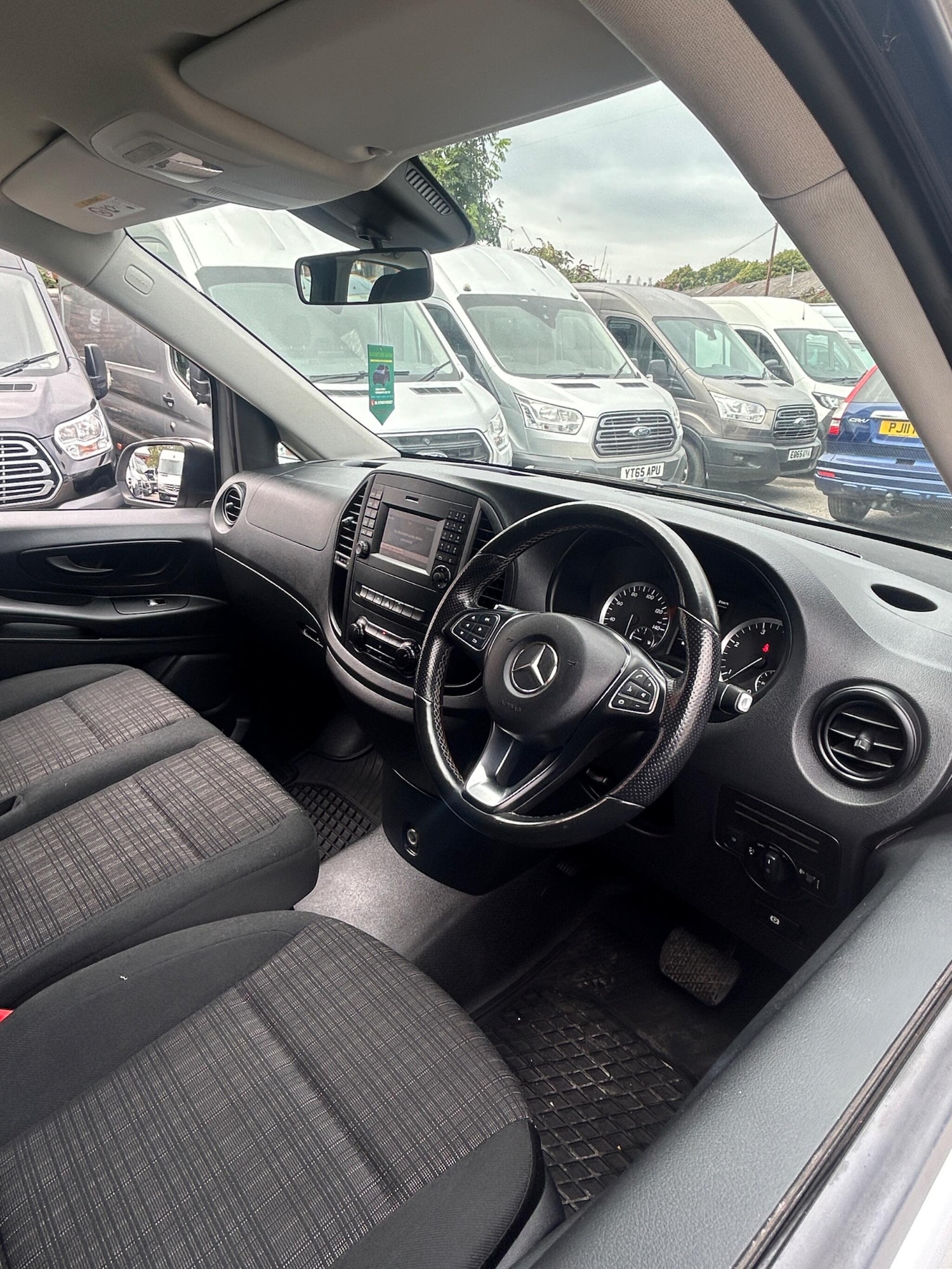 Used Mercedes-Benz Vito 2016 for sale - 77386781: Photo 17