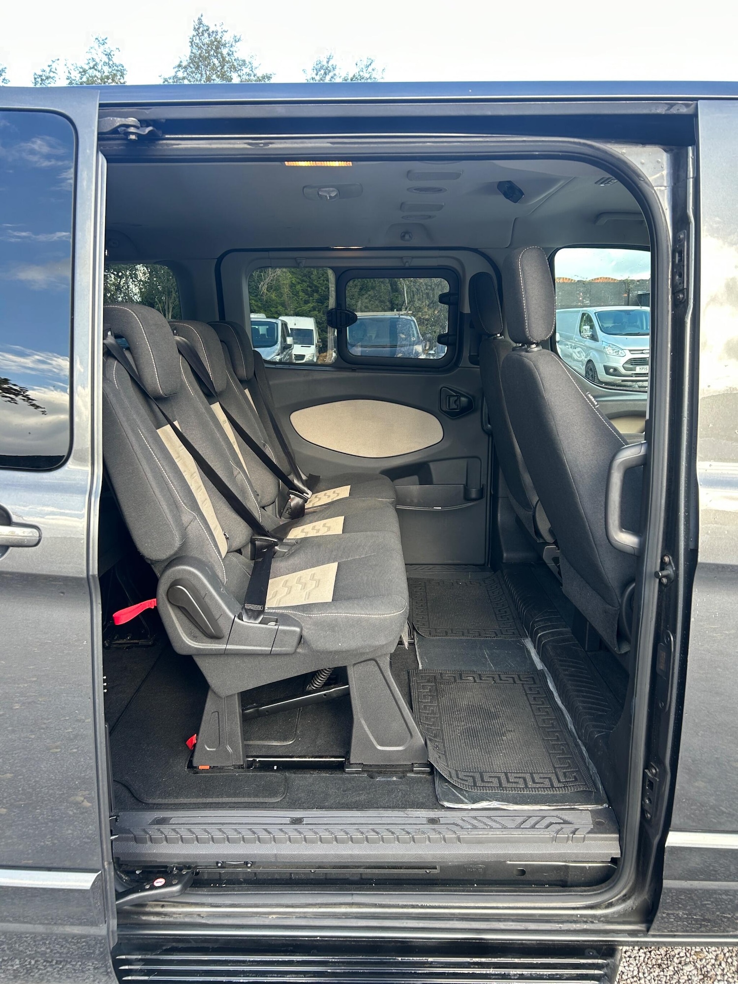 Used Ford Tourneo Custom 2016 for sale - 76996793: Photo 24