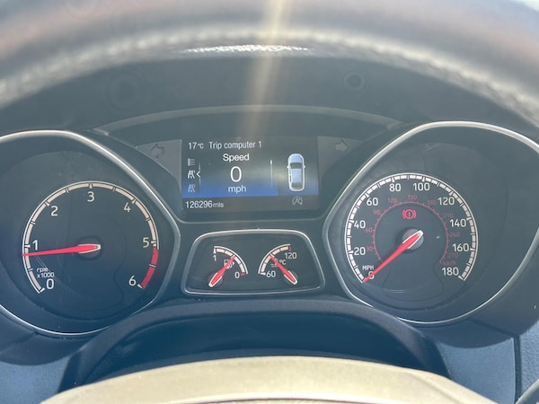 Used Ford Focus 2015 for sale - 75022878: Photo 23