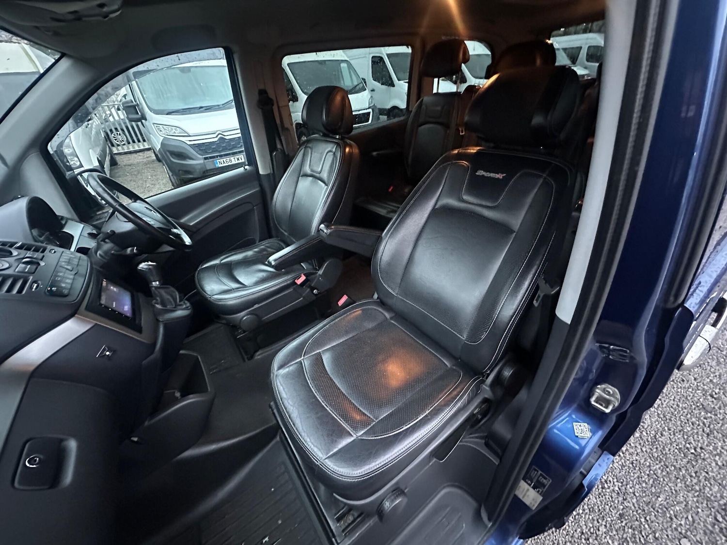 Used Mercedes-Benz Vito 2011 for sale - 76995733: Photo 14