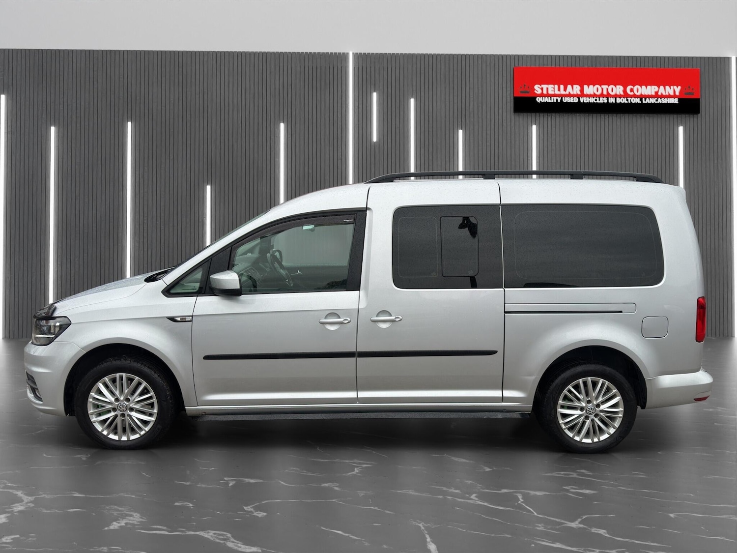 Used Volkswagen Caddy Maxi Life 2019 for sale - 76423313: Photo 4