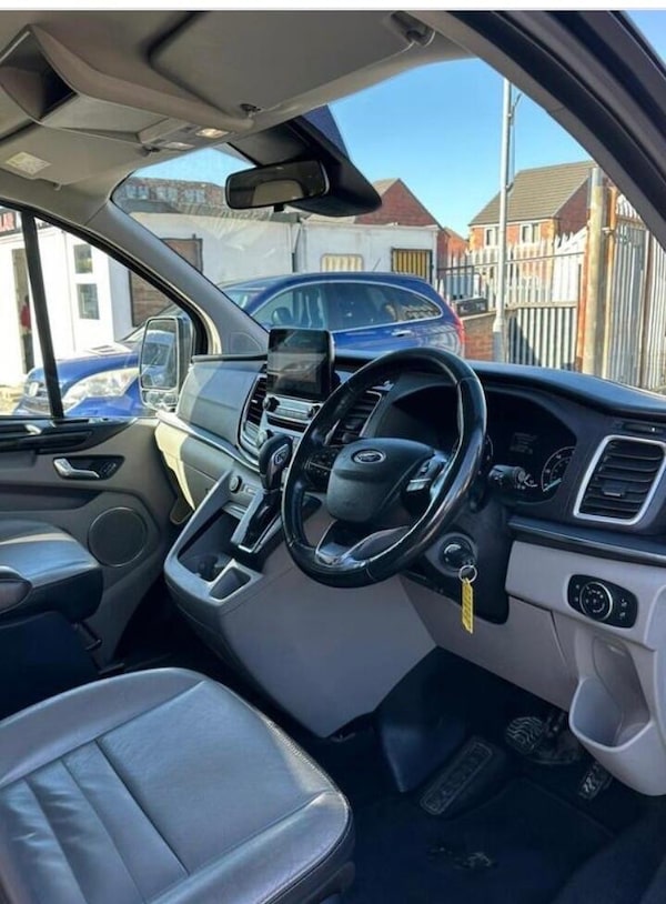 Used Ford Tourneo Custom 2020 for sale - 76284288: Photo 23