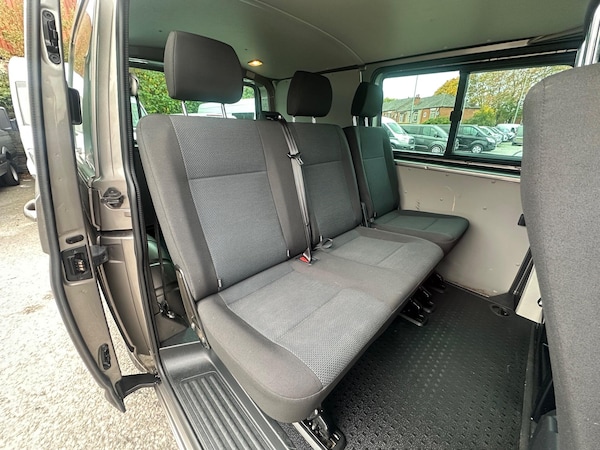 Used Volkswagen Transporter 2018 for sale - 76296082: Photo 24