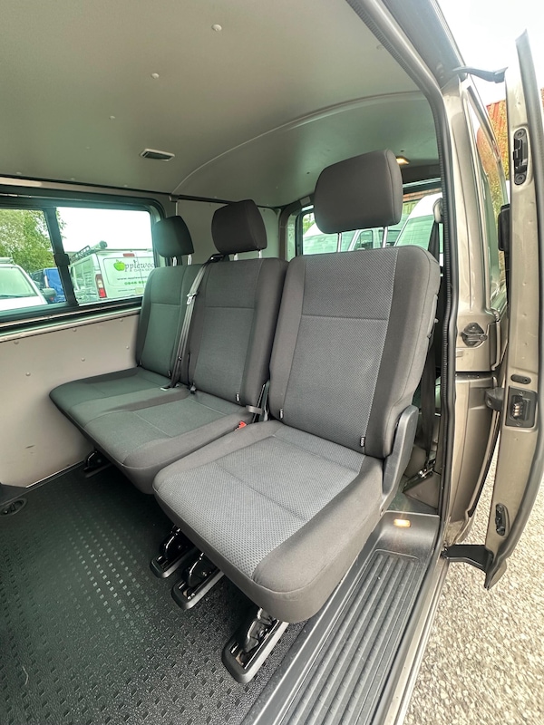 Used Volkswagen Transporter 2018 for sale - 76296082: Photo 27