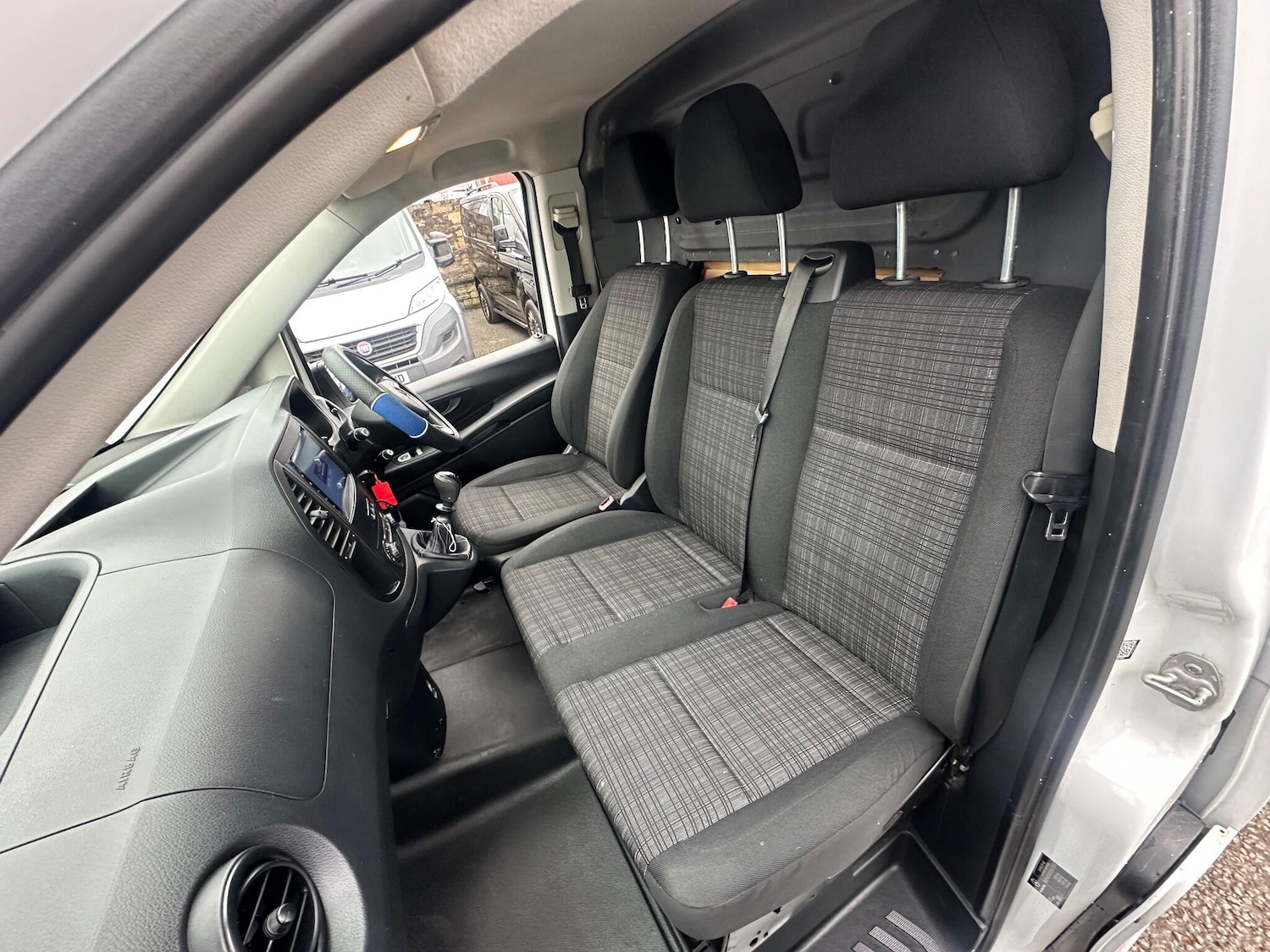 Used Mercedes-Benz Vito 2015 for sale - 76424996: Photo 14