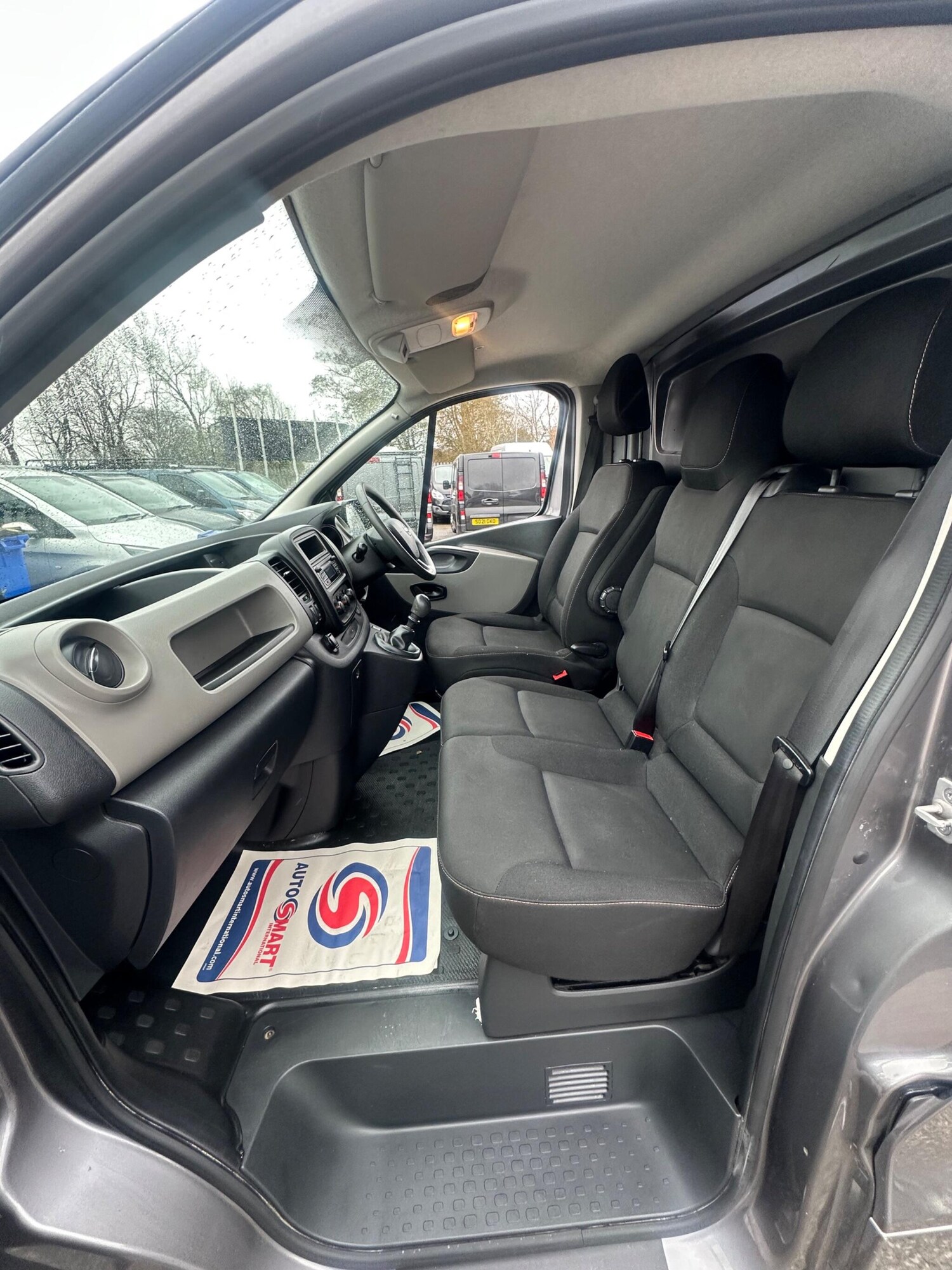 Used Nissan NV300 for sale - 77683846: Photo 15