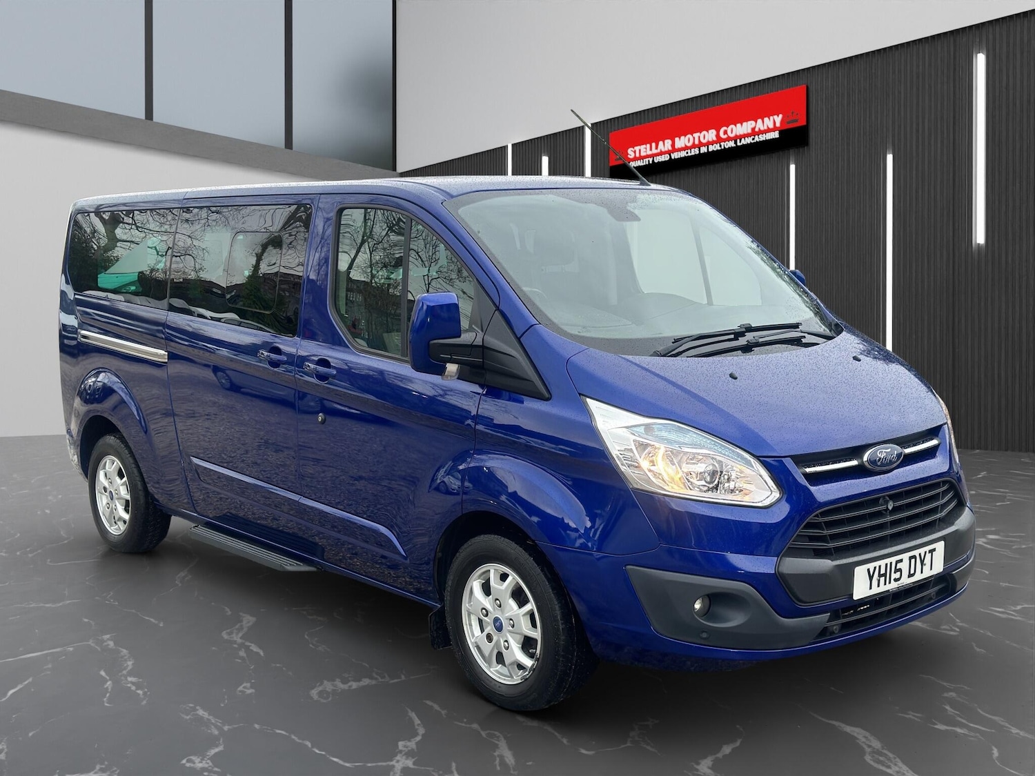 Used Ford Tourneo Custom 2015 for sale - 76499416: Photo 1