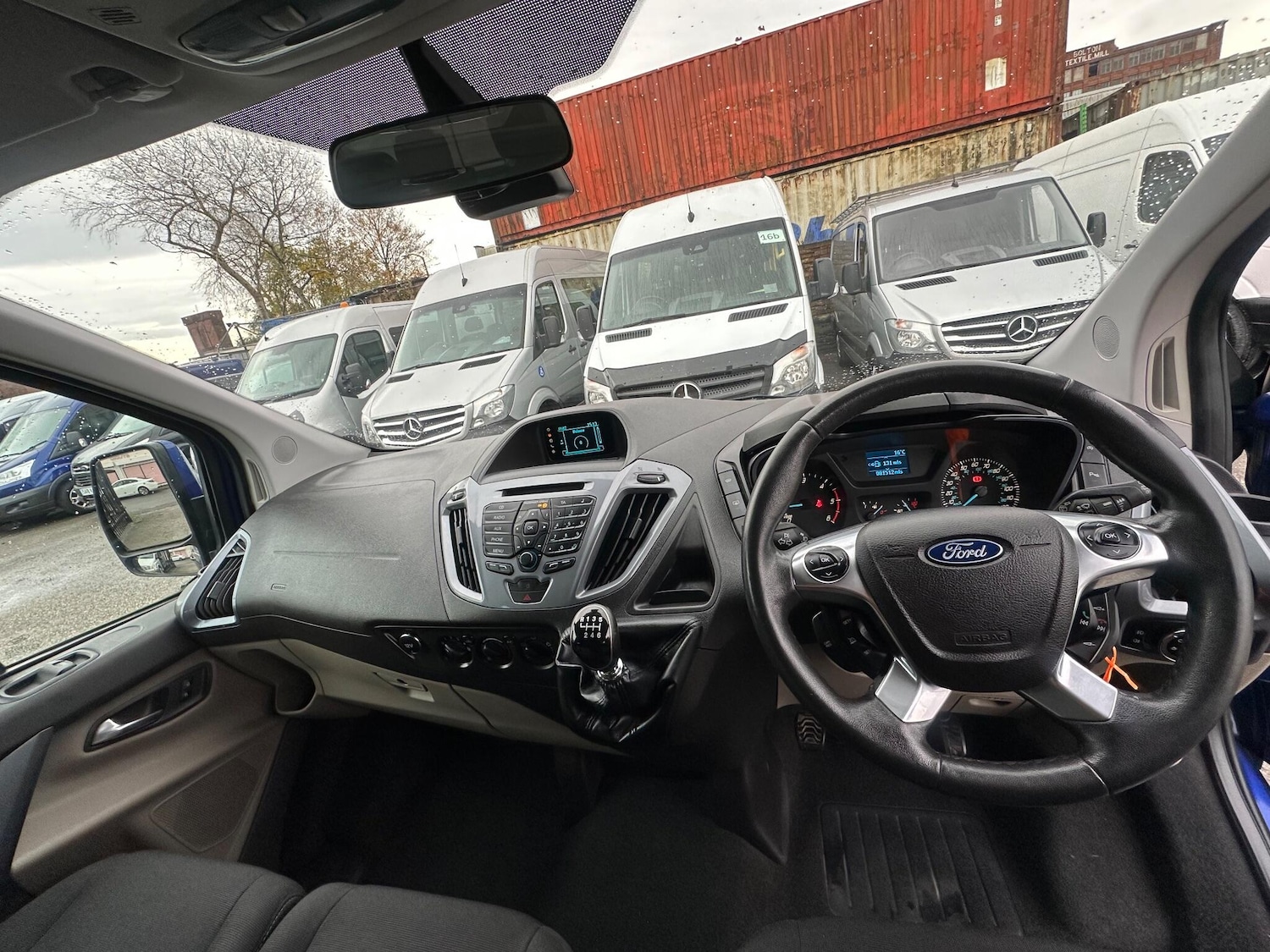 Used Ford Tourneo Custom 2015 for sale - 76499416: Photo 16