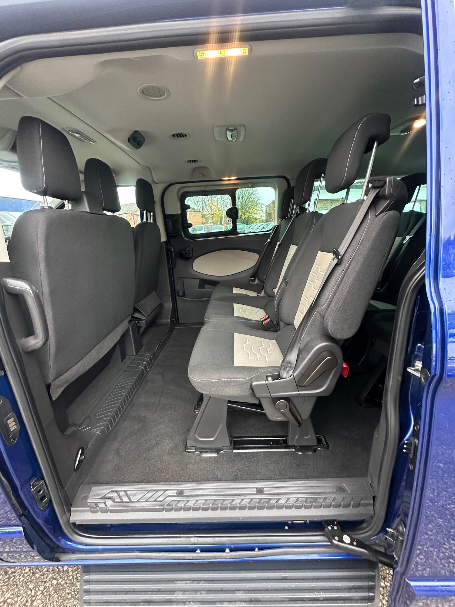 Used Ford Tourneo Custom 2015 for sale - 76499416: Photo 22