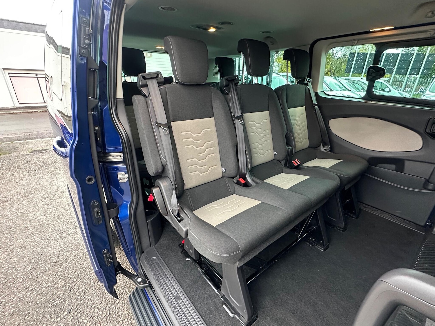 Used Ford Tourneo Custom 2015 for sale - 76499416: Photo 24