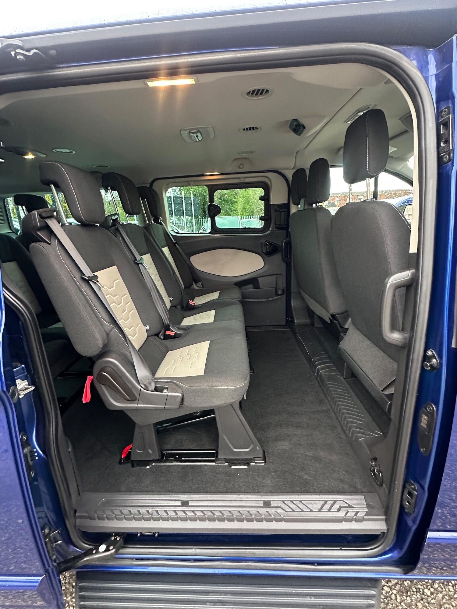 Used Ford Tourneo Custom 2015 for sale - 76499416: Photo 25