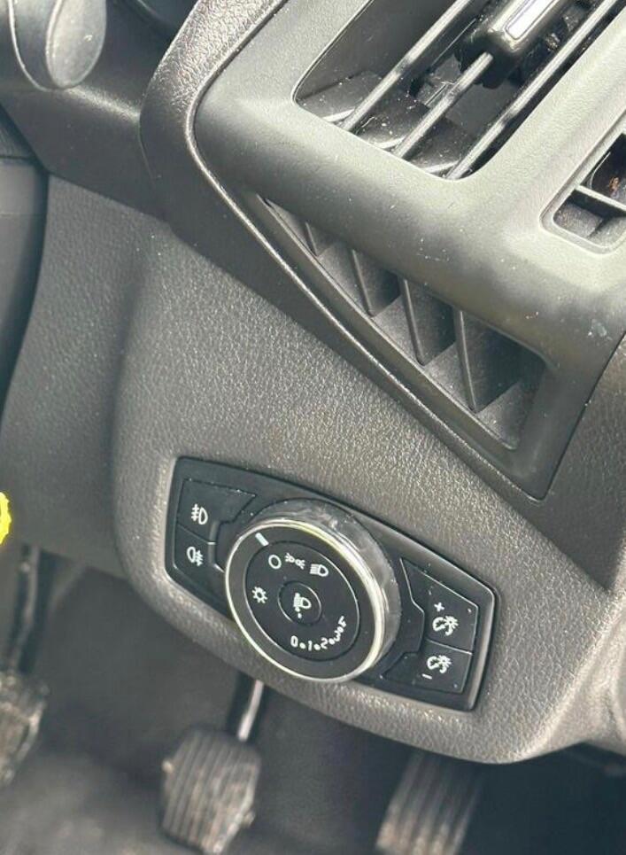 Used Ford Transit Connect 2017 for sale - 76440732: Photo 10