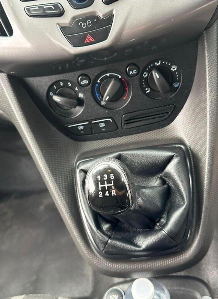 Used Ford Transit Connect 2017 for sale - 76440732: Photo 11