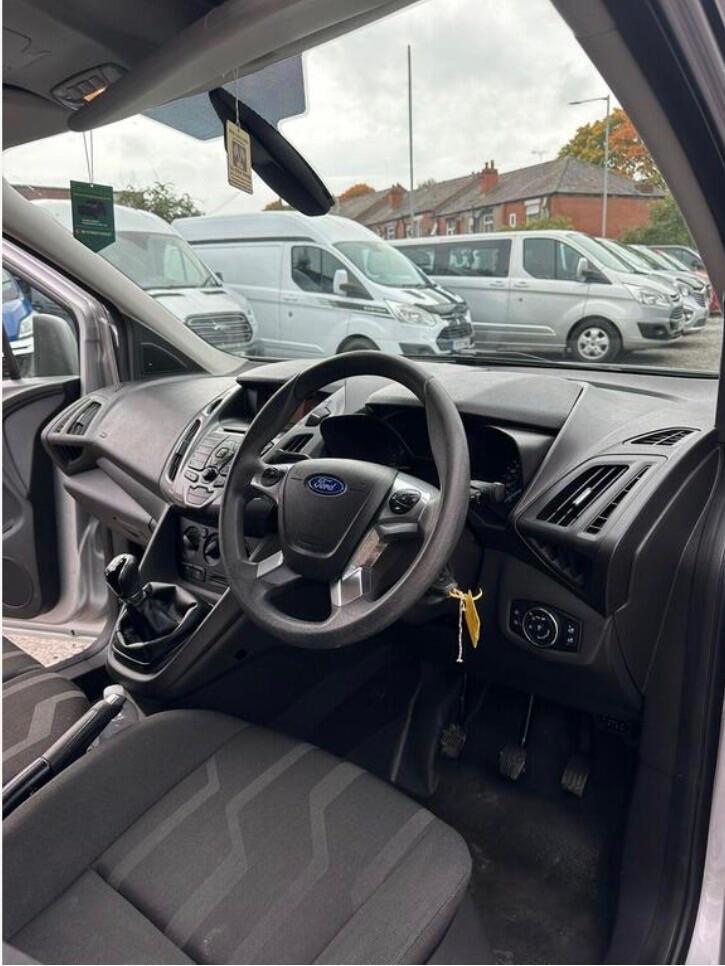 Used Ford Transit Connect 2017 for sale - 76440732: Photo 13