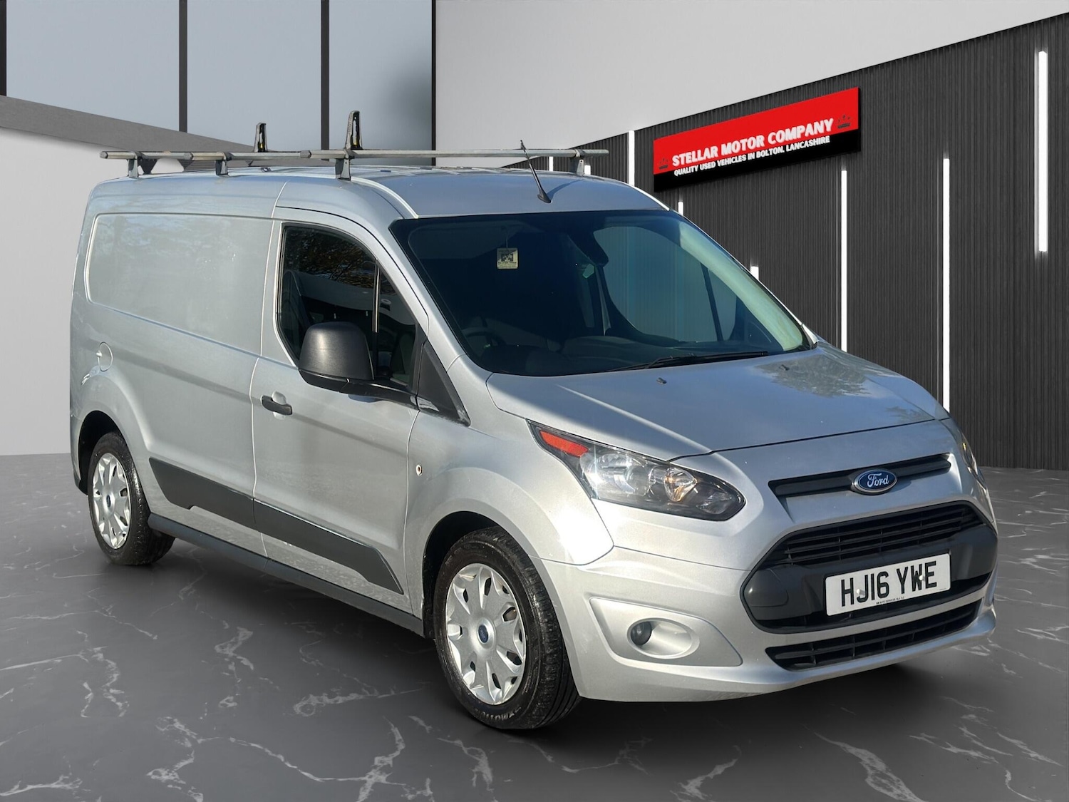Used Ford Transit Connect 2017 for sale - 76440732: Photo 3