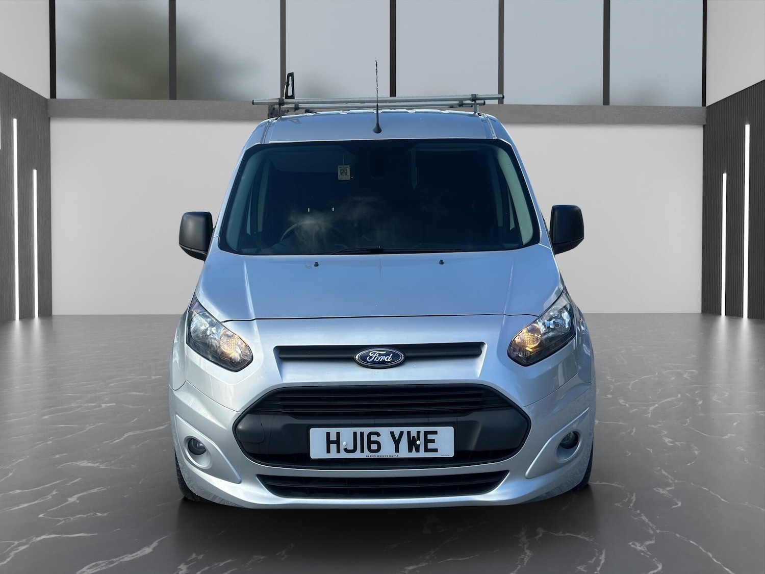 Used Ford Transit Connect 2017 for sale - 76440732: Photo 4