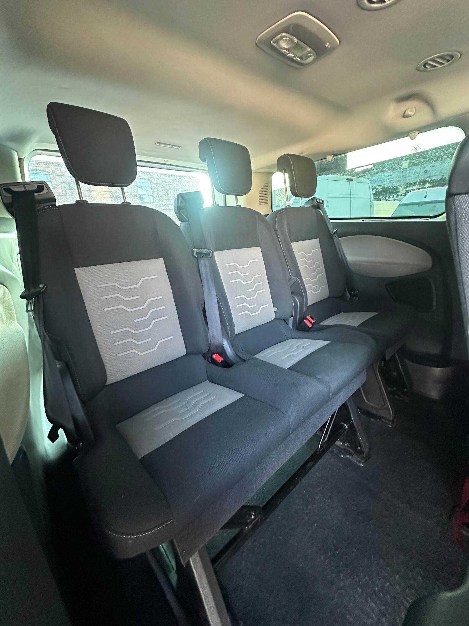Used Ford Tourneo Custom 2015 for sale - 77883299: Photo 24