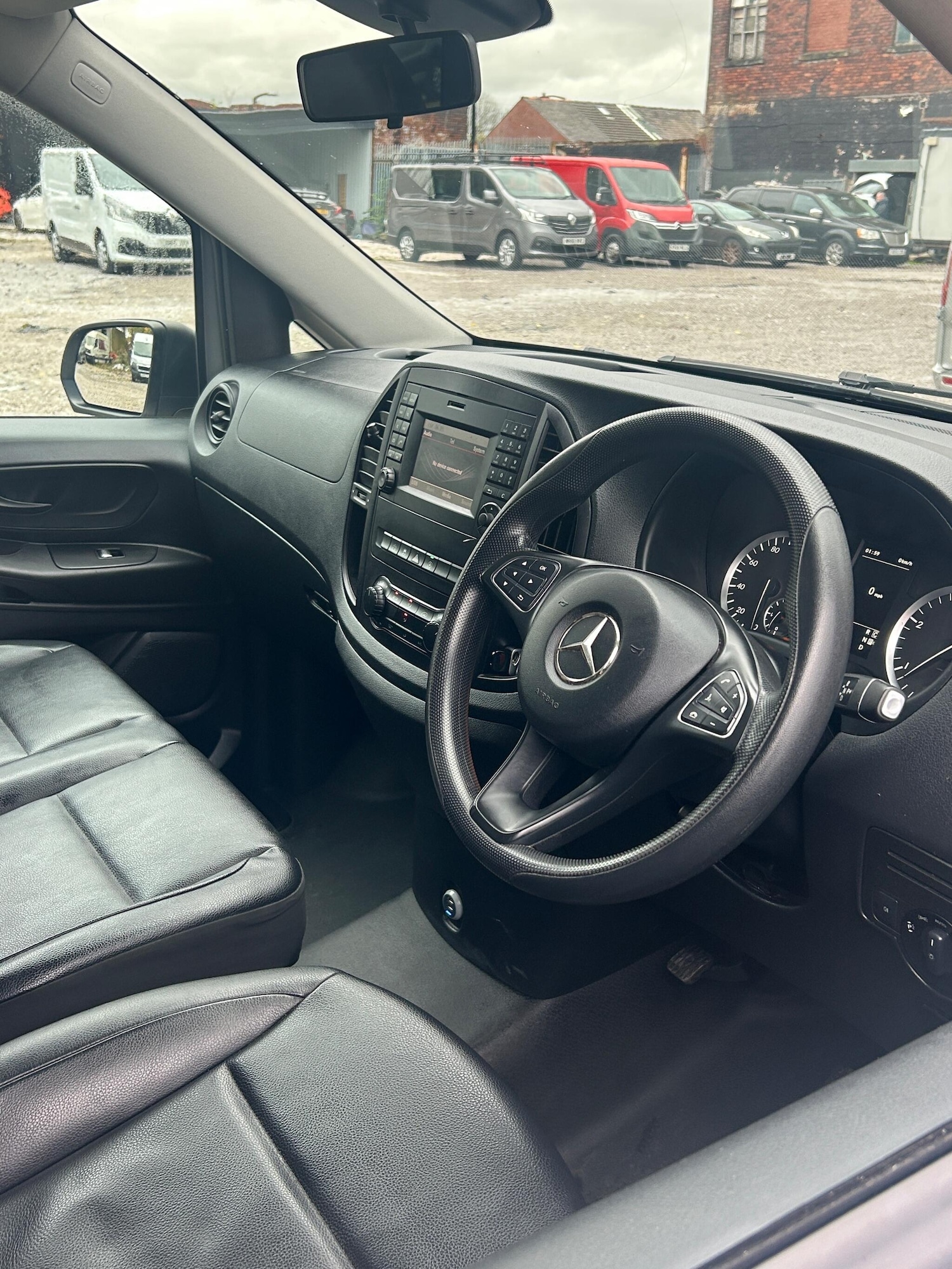 Used Mercedes-Benz Vito 2018 for sale - 76989704: Photo 16