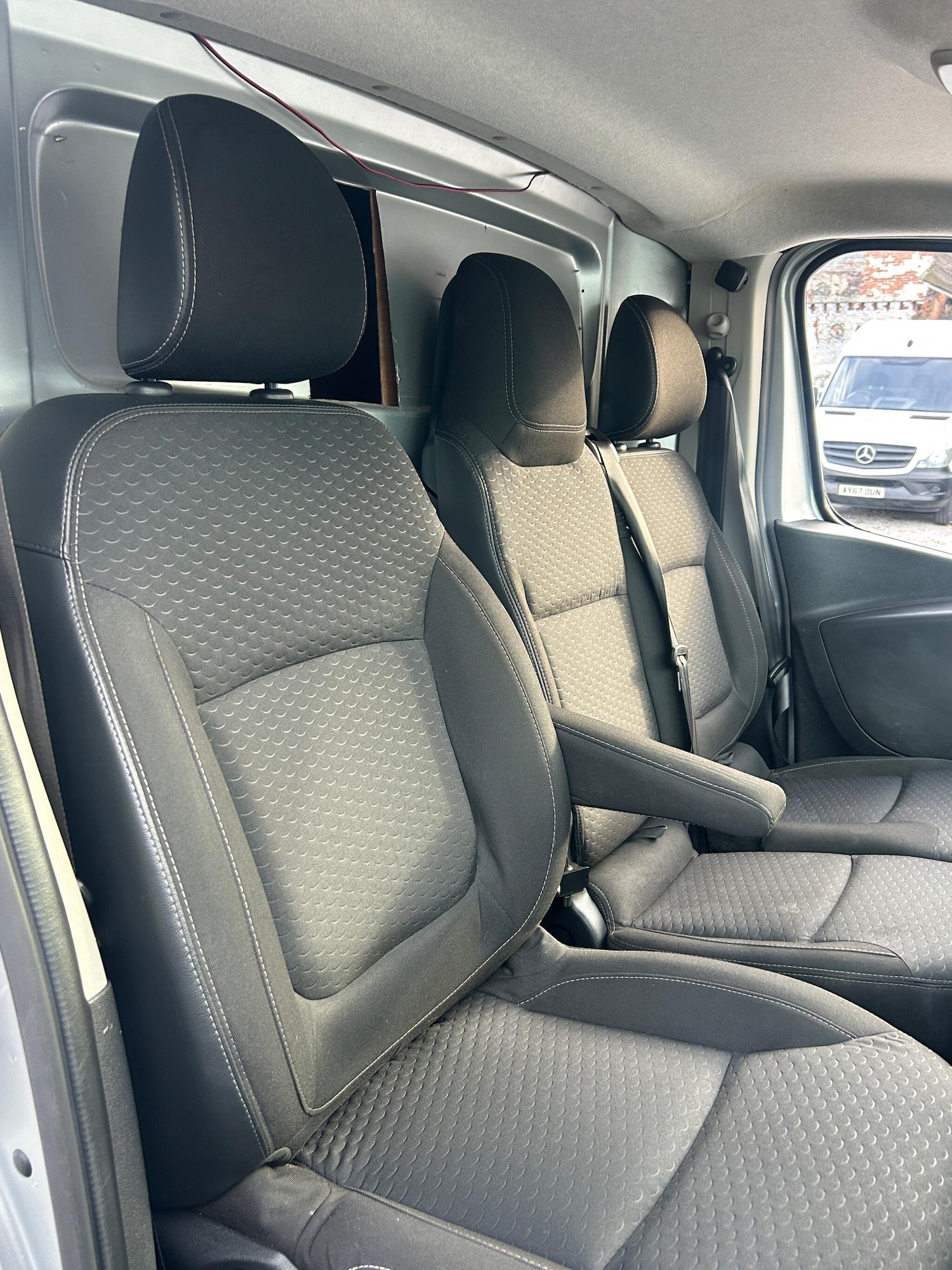 Used Vauxhall Vivaro for sale - 76476607: Photo 11