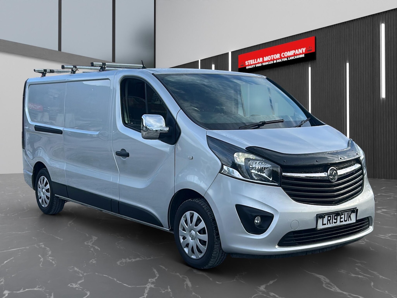 Used Vauxhall Vivaro for sale - 76476607: Photo 2