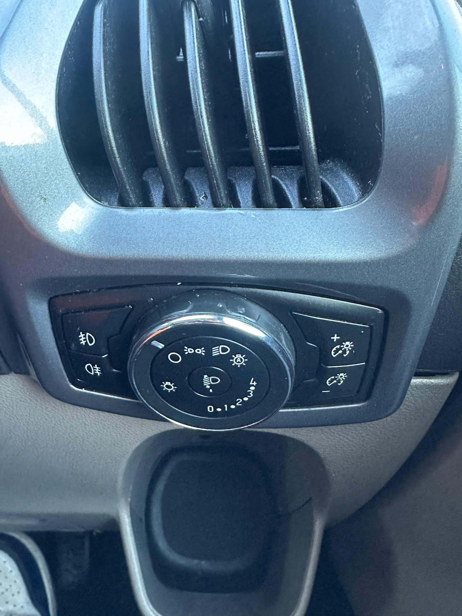 Used Ford Tourneo Custom 2015 for sale - 76992792: Photo 12