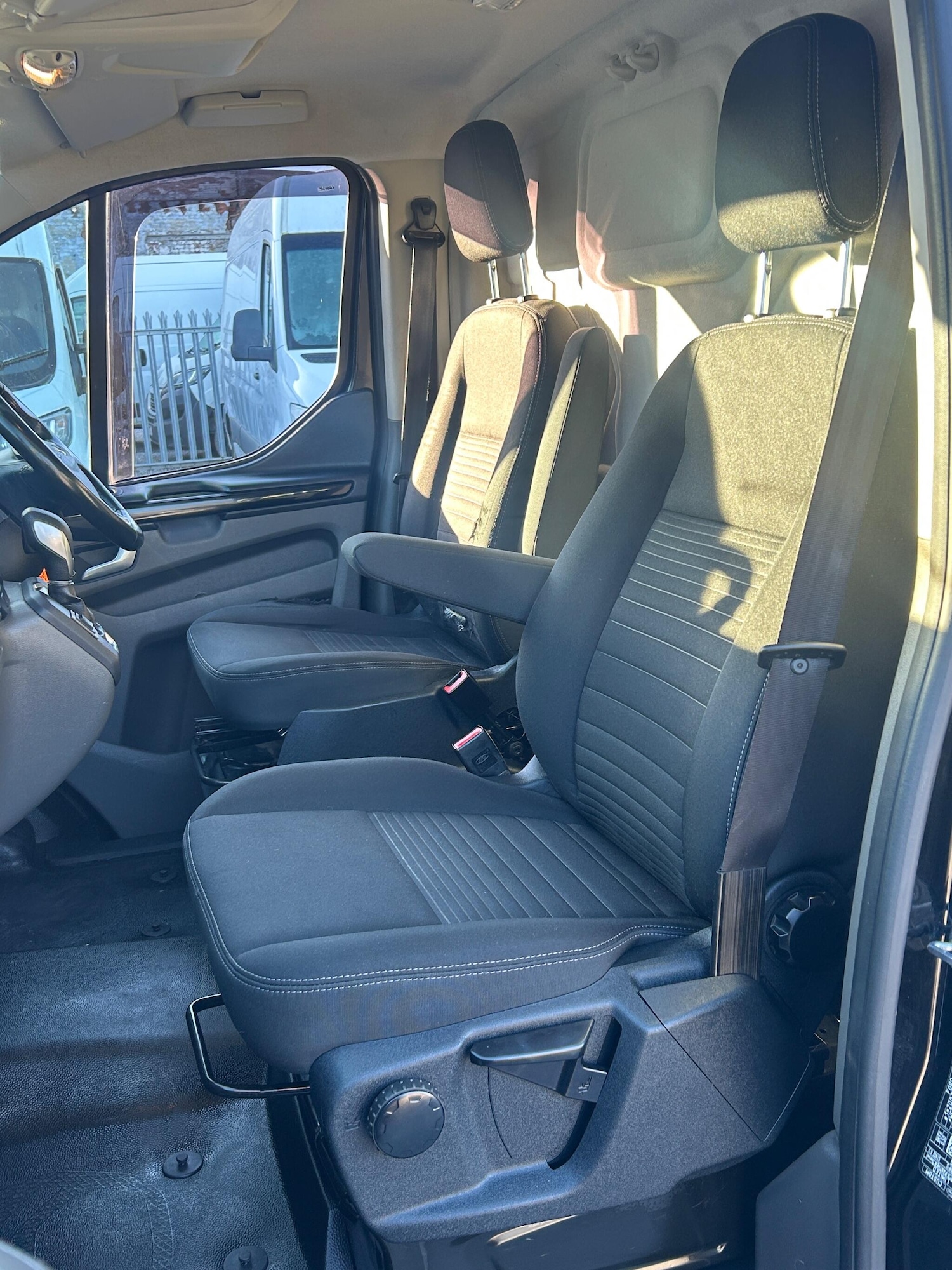 Used Ford Transit Custom 2020 for sale - 77163116: Photo 16