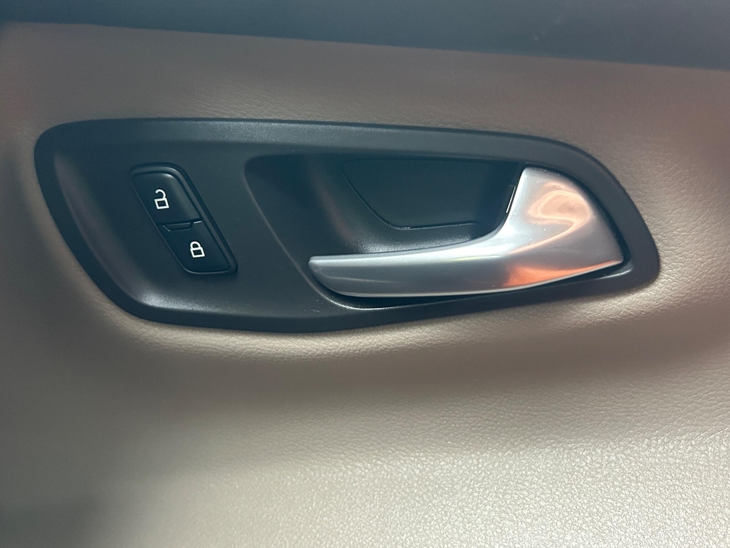 Used Ford Tourneo Custom 2016 for sale - 76538370: Photo 13