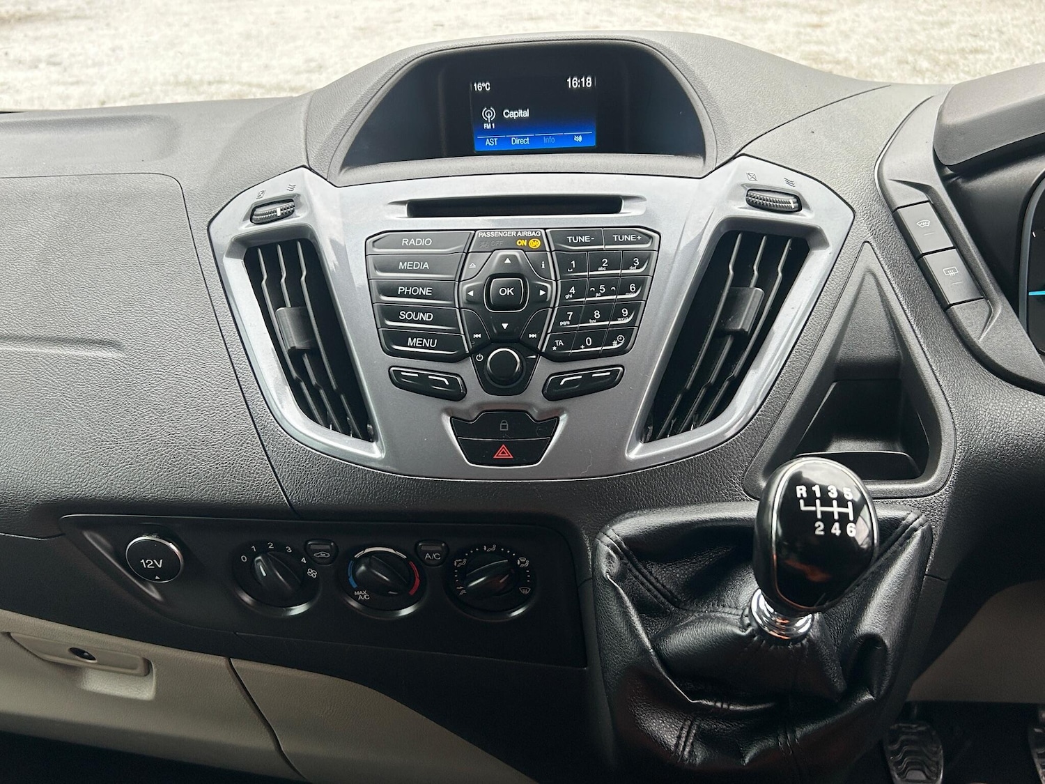 Used Ford Tourneo Custom 2016 for sale - 76538370: Photo 16