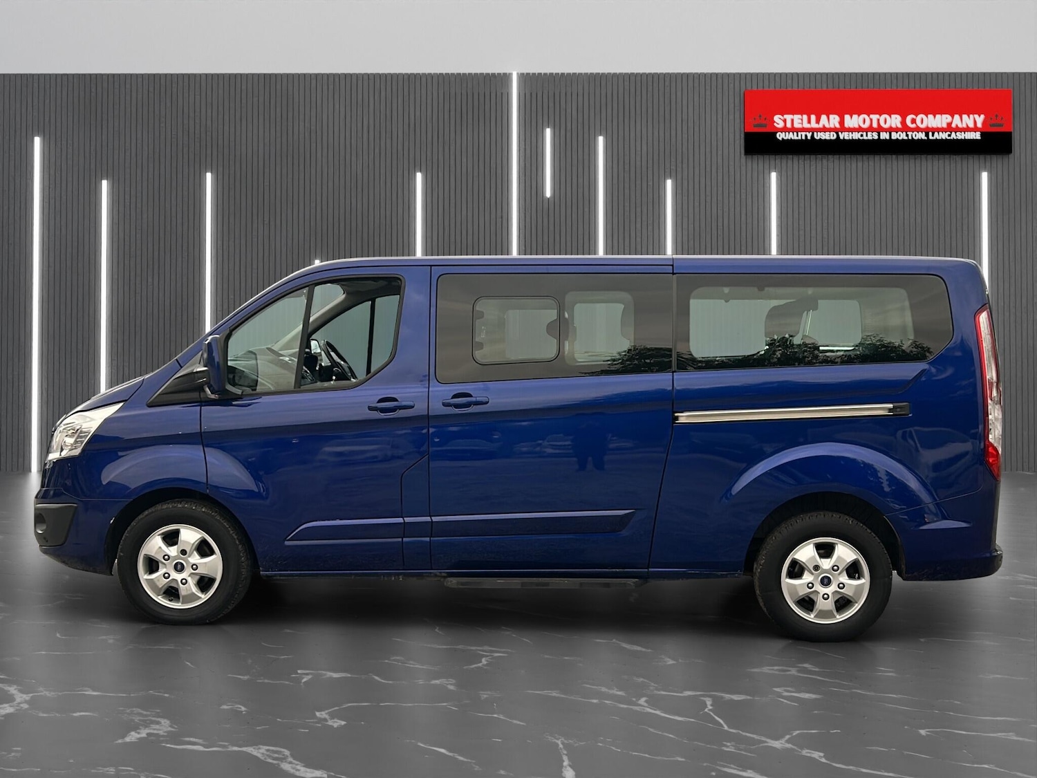 Used Ford Tourneo Custom 2016 for sale - 76538370: Photo 2