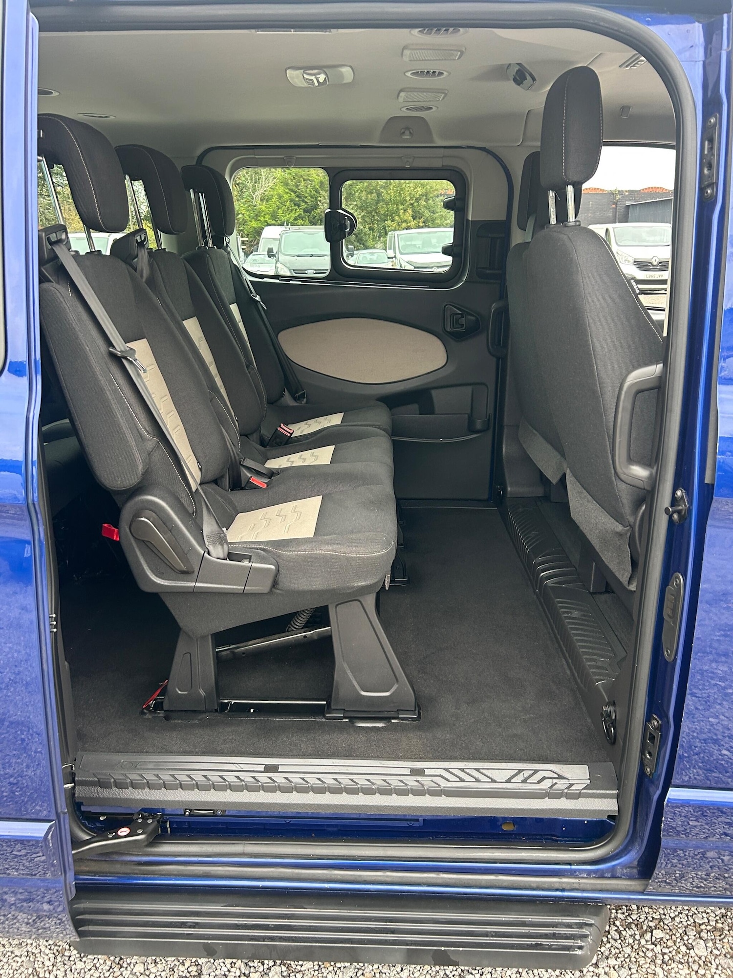 Used Ford Tourneo Custom 2016 for sale - 76538370: Photo 21