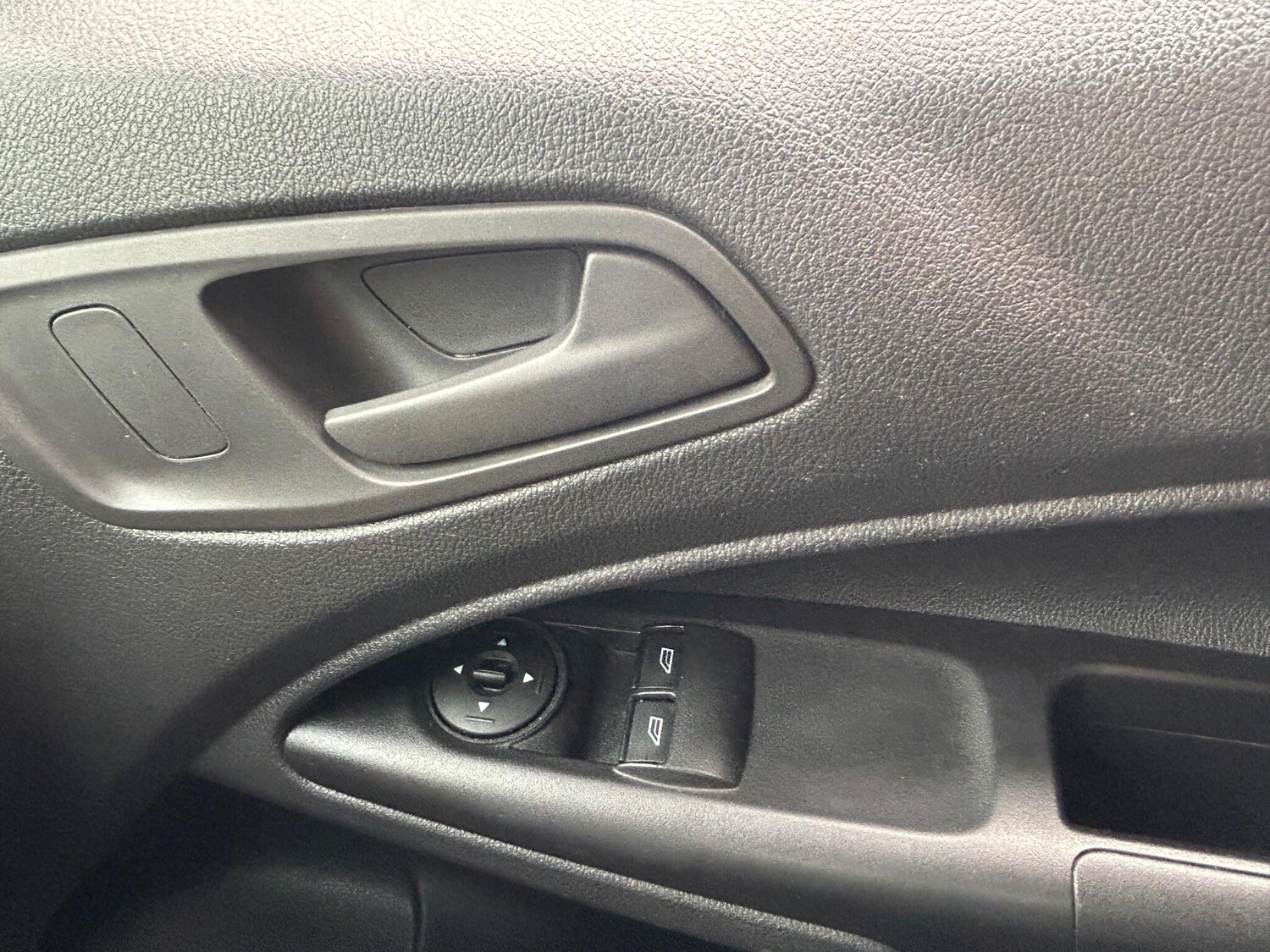 Used Ford Transit Connect 2016 for sale - 76270525: Photo 11