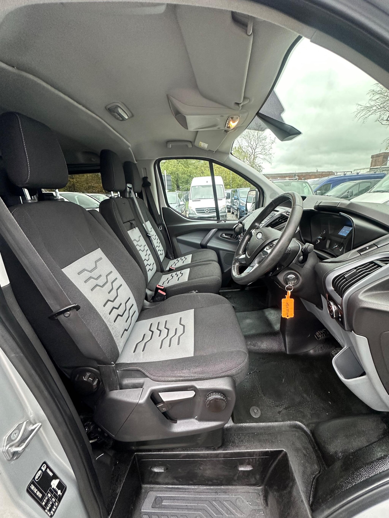 Used Ford Transit Custom 2015 for sale - 76485528: Photo 10