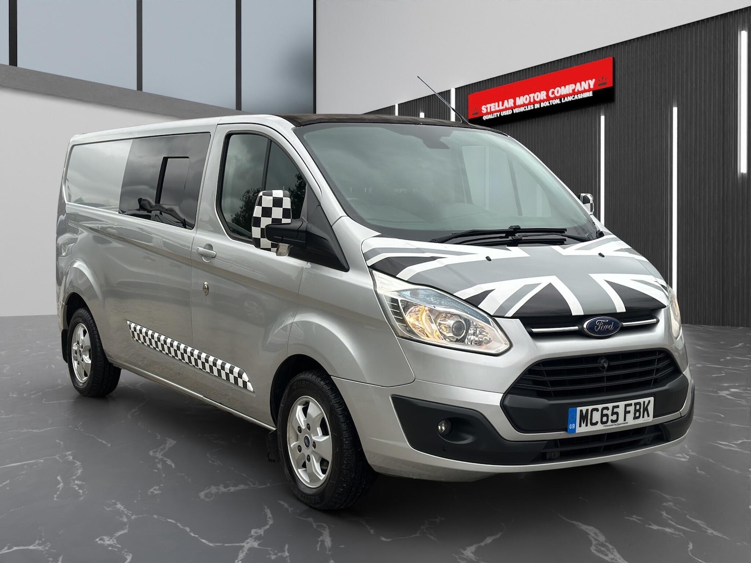 Used Ford Transit Custom 2015 for sale - 76485528: Photo 2