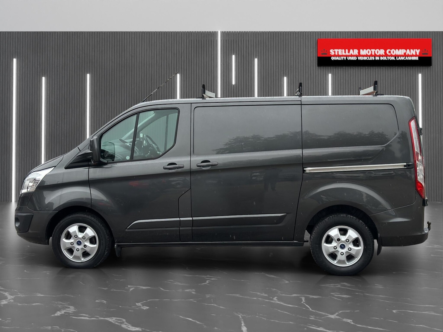 Used Ford Transit Custom 2017 for sale - 76538371: Photo 4