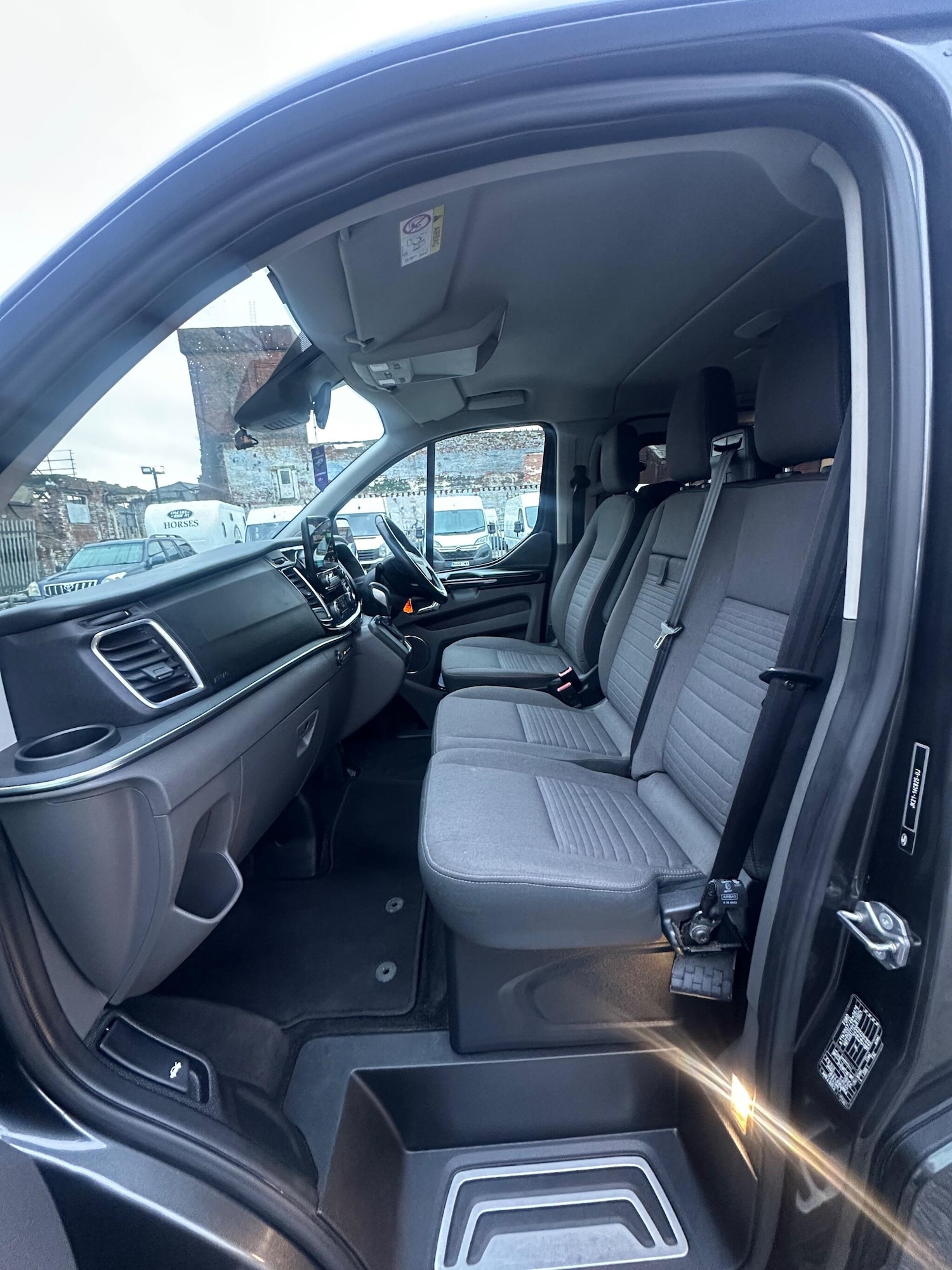 Used Ford Tourneo Custom 2018 for sale - 77074635: Photo 14