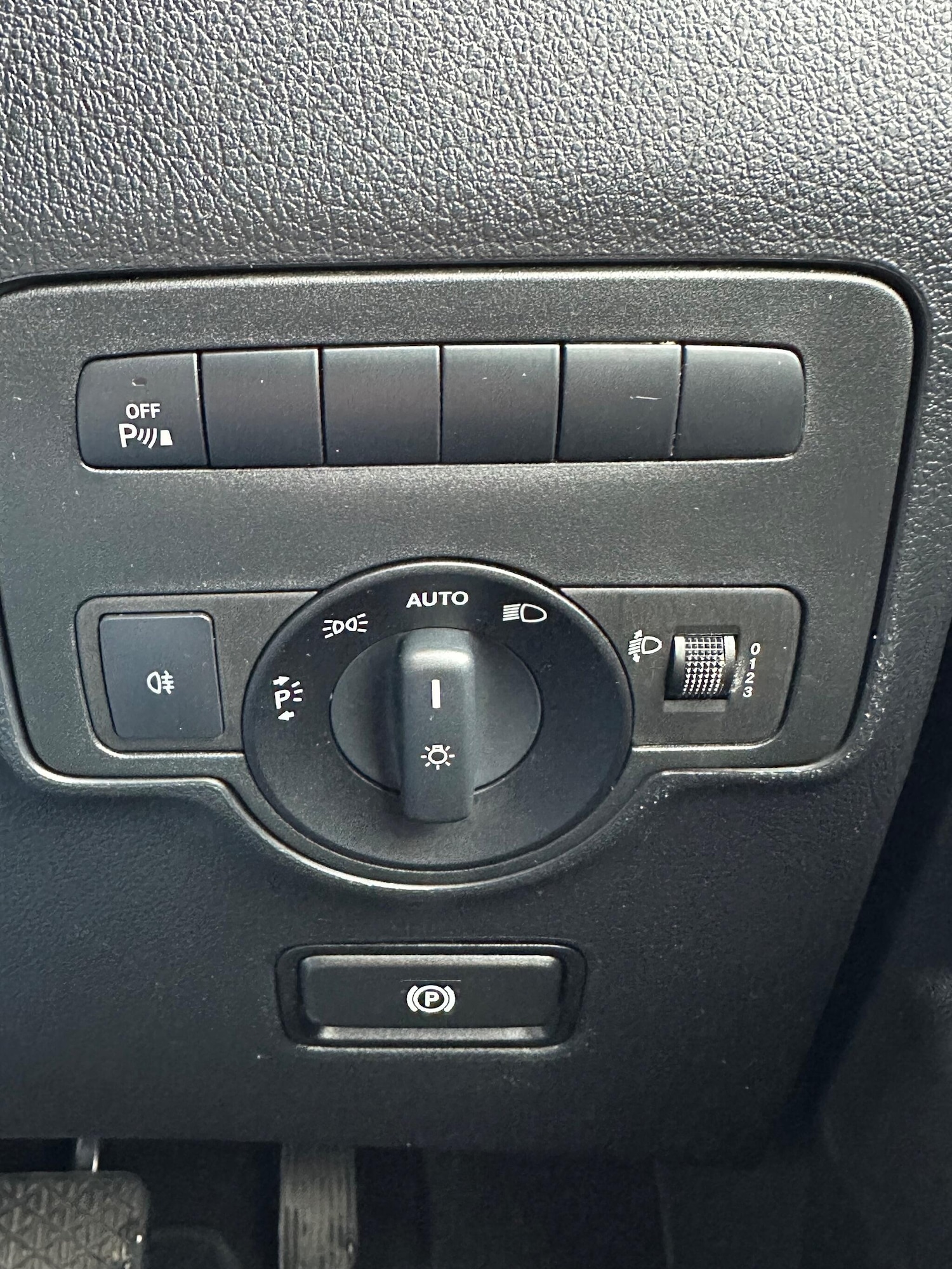 Used Mercedes-Benz Vito 2018 for sale - 76597030: Photo 12