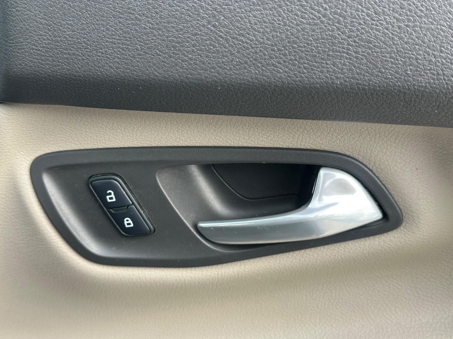 Used Ford Transit Custom 2017 for sale - 76188793: Photo 18