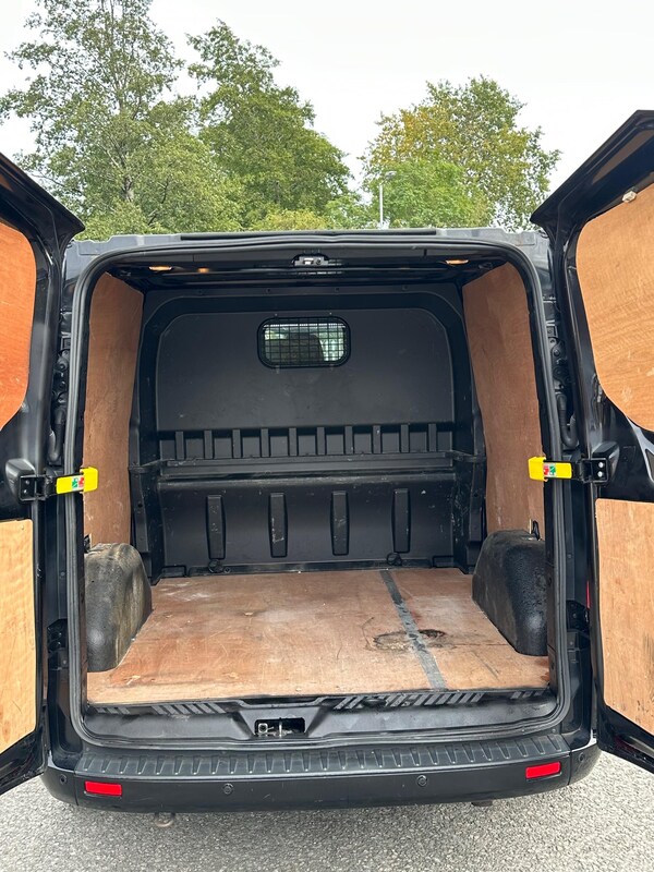 Used Ford Transit Custom 2017 for sale - 76188793: Photo 23
