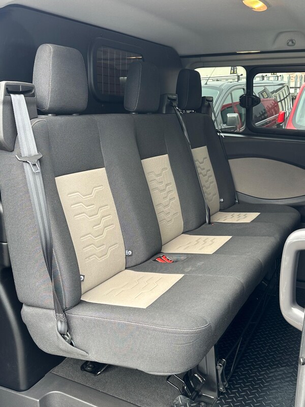 Used Ford Transit Custom 2017 for sale - 76188793: Photo 27