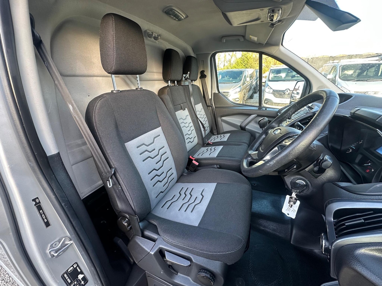 Used Ford Transit Custom 2016 for sale - 76898327: Photo 17