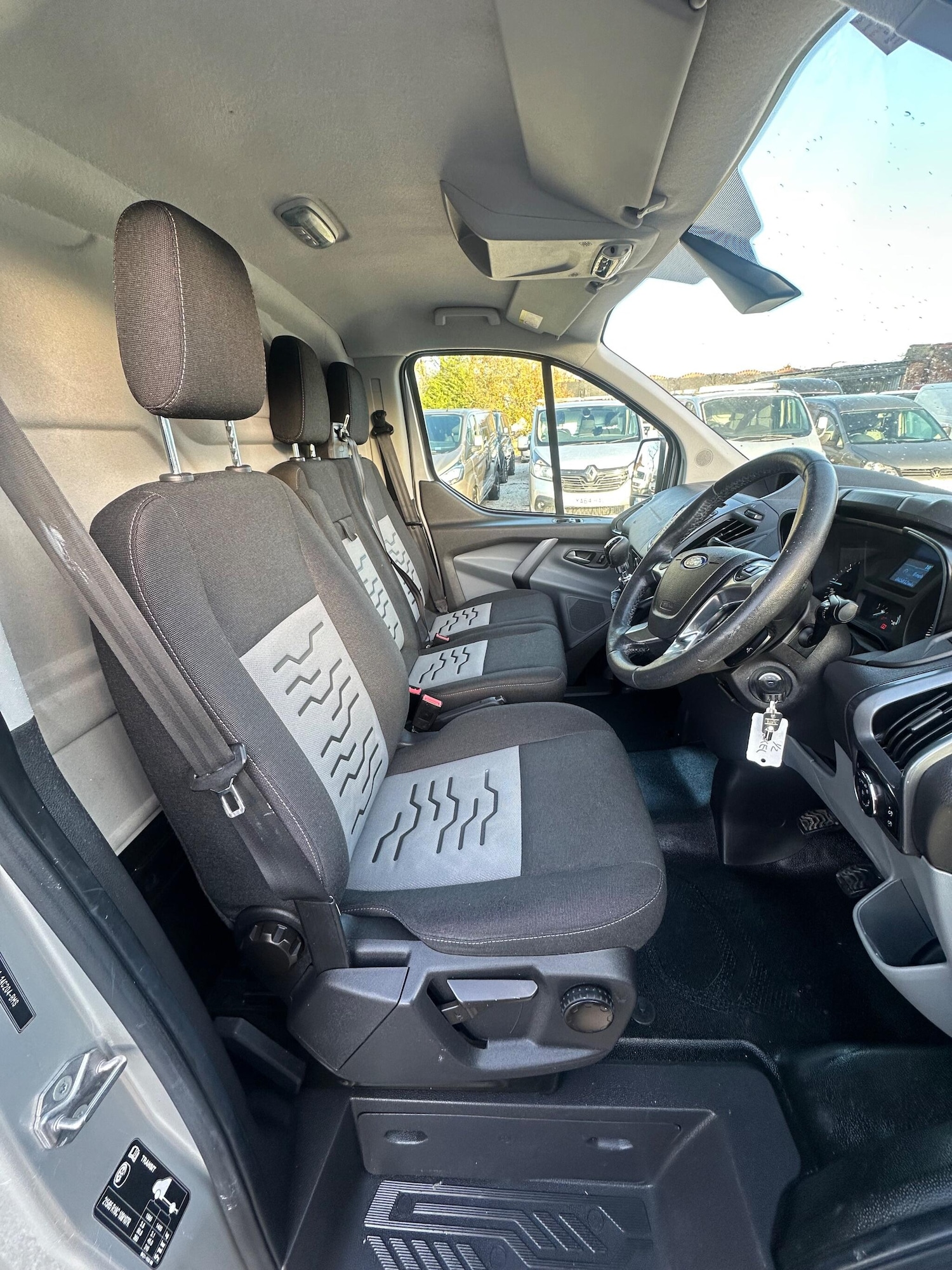 Used Ford Transit Custom 2016 for sale - 76898327: Photo 18