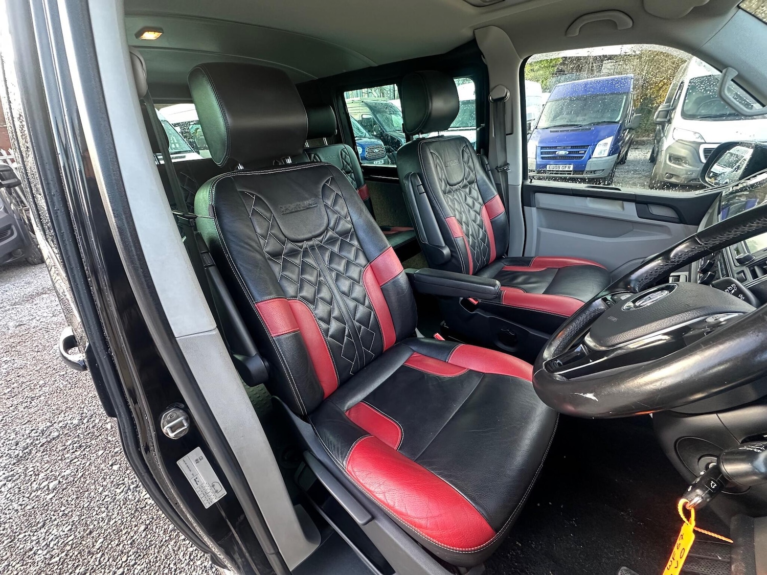 Used Volkswagen Transporter 2017 for sale - 76953072: Photo 10